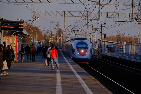 San Petersburgo Rusia Abril 2019 Tren Expreso Alta Velocidad Sapsan — Foto de Stock