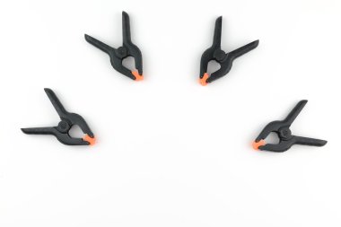 Grup siyah plastik kelepçe, üstten görünüm