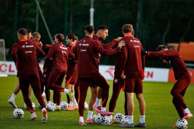 Robert Lewandowski Jan Bednarek  and Jan Ziolkowski seen during Official press conference and  training of Polish National team before game against New Zealand (Maciej Rogowski/Ball Raw Images)