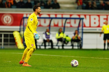 Dünya Kupası 2026 Avrupa ön eleme maçında Belçika ve Kuzey Makedonya milli takımları arasında görülen Dimitrievski 'yi çaldı (Maciej Rogowski / Ball Raw Images)