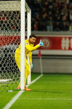 Dünya Kupası 2026 Avrupa ön eleme maçında Belçika ve Kuzey Makedonya milli takımları arasında görülen Dimitrievski 'yi çaldı (Maciej Rogowski / Ball Raw Images)