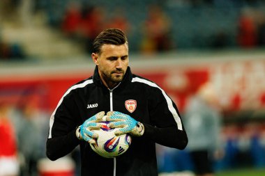 Dünya Kupası 2026 Avrupa ön eleme maçında Belçika ve Kuzey Makedonya milli takımları arasında görülen Dimitrievski 'yi çaldı (Maciej Rogowski / Ball Raw Images)