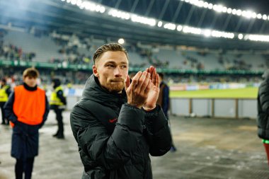 Matty Cash, 2026 Dünya Kupası 'nda Litvanya ve Polonya milli takımları arasında oynanan Avrupa Ön eleme maçında görüldü (Maciej Rogowski / Ball Raw Images)