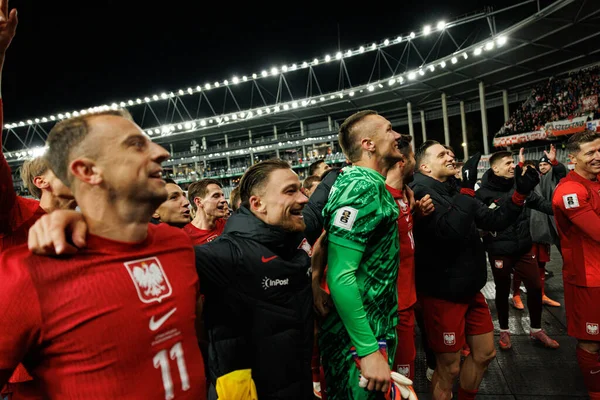 Kamil Grosicki, Matty Cash ve Lukasz Skorupski, 2026 Dünya Kupası 'nda Litvanya ve Polonya milli takımları arasında oynanan Avrupa ön eleme maçında görüldü (Maciej Rogowski / Ball Raw Images)