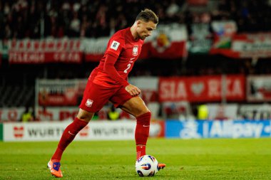 Matty Cash, 2026 Dünya Kupası 'nda Litvanya ve Polonya milli takımları arasında oynanan Avrupa Ön eleme maçında görüldü (Maciej Rogowski / Ball Raw Images)