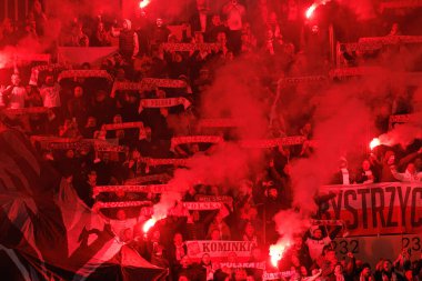 Polonya taraftarları 2026 Dünya Kupası 'nda Litvanya ve Polonya milli takımları arasında oynanan Avrupa Ön eleme maçında görüldüler (Maciej Rogowski / Ball Raw Images)