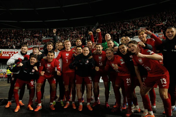 Polonyalı oyuncular, Litvanya ve Polonya milli takımları arasında oynanan 2026 Dünya Kupası Avrupa Ön eleme maçında görüldü (Maciej Rogowski / Ball Raw Images)