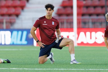 Kamil Jakobczyk, Lincoln Red Imps (Maciej Rogowski / Ball Raw Images) ile oynanan UEFA Konferans Ligi maçından önce Lech Poznan 'ın resmi basın toplantısı ve eğitiminde görüldü.)