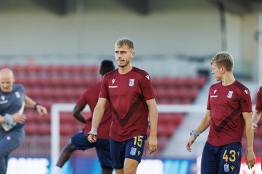 Michal Gurgul, Lincoln Red Imps (Maciej Rogowski / Ball Raw Images) ile oynanan UEFA Konferans Ligi maçından önce Lech Poznan 'ın resmi basın toplantısı ve eğitiminde görüldü.)