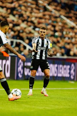 Kieran Trippier, Newcastle United FC ve SL Benfica (Maciej Rogowski / Ball Raw Images) arasında Şampiyonlar Ligi faz oyunu sırasında görüldü)