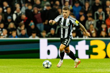 Kieran Trippier, Newcastle United FC ve SL Benfica (Maciej Rogowski / Ball Raw Images) arasında Şampiyonlar Ligi faz oyunu sırasında görüldü)