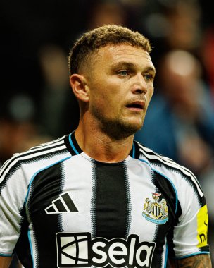 Kieran Trippier, Newcastle United FC ve SL Benfica (Maciej Rogowski / Ball Raw Images) arasında Şampiyonlar Ligi faz oyunu sırasında görüldü)