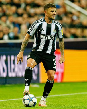 Kieran Trippier, Newcastle United FC ve SL Benfica (Maciej Rogowski / Ball Raw Images) arasında Şampiyonlar Ligi faz oyunu sırasında görüldü)