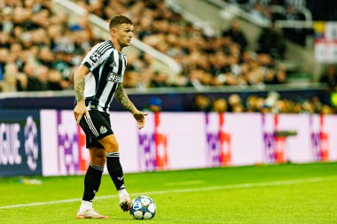 Kieran Trippier, Newcastle United FC ve SL Benfica (Maciej Rogowski / Ball Raw Images) arasında Şampiyonlar Ligi faz oyunu sırasında görüldü)