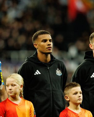 Malick Thiaw, Newcastle United FC ve SL Benfica (Maciej Rogowski / Ball Raw Images) arasındaki Şampiyonlar Ligi faz maçında görüldü)