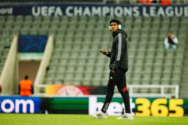 Joshua Wynder, Newcastle United FC ve SL Benfica (Maciej Rogowski / Ball Raw Images) arasındaki Şampiyonlar Ligi faz maçında görüldü.)