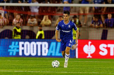 Joao Moutinho UEFA Konferans Ligi faz maçında Lincoln Red Imps ve Lech Poznan (Maciej Rogowski / Ball Raw Images) takımları arasında görüldü)