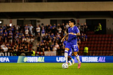 Luis Palma, Lincoln Red Imps ve Lech Poznan (Maciej Rogowski / Ball Raw Images) takımları arasında oynanan UEFA Konferans Ligi faz oyunu sırasında görüldü)