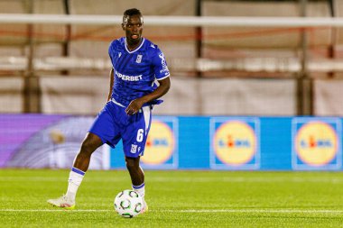Timothy Ouma, Lincoln Red Imps ve Lech Poznan (Maciej Rogowski / Ball Raw Images) takımları arasında oynanan UEFA Konferans Ligi faz oyunu sırasında görüldü)