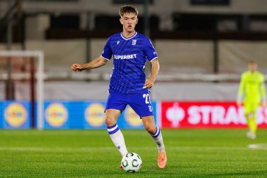 Wojciech Monka, Lincoln Red Imps ve Lech Poznan (Maciej Rogowski / Ball Raw Images) takımları arasında oynanan UEFA Konferans Ligi faz maçında görüldü)