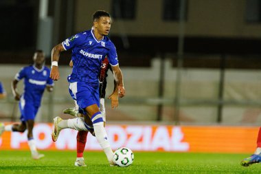 Bryan Fiabema, Lincoln Red Imps ve Lech Poznan (Maciej Rogowski / Ball Raw Images) takımları arasında oynanan UEFA Konferans Ligi faz oyunu sırasında görüldü)