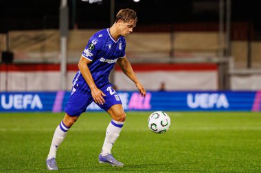 Robert Gumny UEFA Konferans Ligi faz oyunu sırasında Lincoln Red Imps ve Lech Poznan (Maciej Rogowski / Ball Raw Images) takımları arasında görüldü)