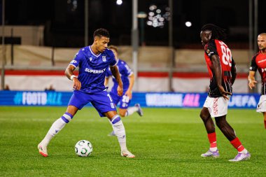 Bryan Fiabema, Lincoln Red Imps ve Lech Poznan (Maciej Rogowski / Ball Raw Images) takımları arasında oynanan UEFA Konferans Ligi faz oyunu sırasında görüldü)