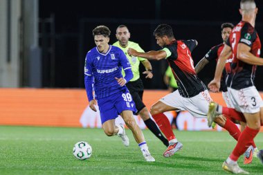 Pablo Rodriguez, Lincoln Red Imps ve Lech Poznan (Maciej Rogowski / Ball Raw Images) takımları arasında oynanan UEFA Konferans Ligi faz maçında görüldü.)