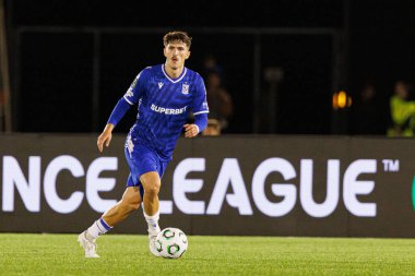 Pablo Rodriguez, Lincoln Red Imps ve Lech Poznan (Maciej Rogowski / Ball Raw Images) takımları arasında oynanan UEFA Konferans Ligi faz maçında görüldü.)