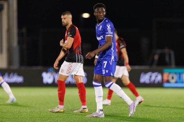 Yannick Agnero, Lincoln Red Imps ve Lech Poznan (Maciej Rogowski / Ball Raw Images) takımları arasında oynanan UEFA Konferans Ligi faz maçında görüldü)