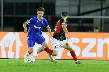 Leo Bengtsson, Lincoln Red Imps ve Lech Poznan (Maciej Rogowski / Ball Raw Images) takımları arasında oynanan UEFA Konferans Ligi faz maçında görüldü)