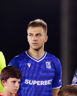 Mateusz Skrzypczak, Lincoln Red Imps ve Lech Poznan (Maciej Rogowski / Ball Raw Images) takımları arasında oynanan UEFA Konferans Ligi faz oyunu sırasında görüldü)