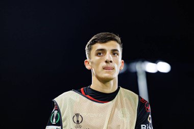 Lee Chipolina, Lincoln Red Imps ve Lech Poznan (Maciej Rogowski / Ball Raw Images) takımları arasında oynanan UEFA Konferans Ligi faz maçında görüldü)