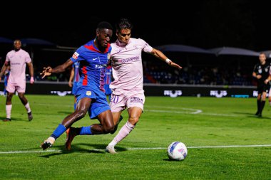 Davy Gui ve Hevertton, Liga Portekiz maçı sırasında FC Alverca ve Gil Vicente FC (Maciej Rogowski / Ball Raw Images) takımları arasında görüldü.)