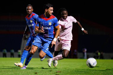 Nabil Touaizi ve Joelson Fernandes, Liga Portekiz maçı sırasında FC Alverca ve Gil Vicente FC (Maciej Rogowski / Ball Raw Images) takımları arasında görüldü.)