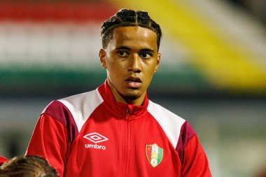 Oumar Ngom, Liga Portekiz maçı sırasında Estrela Amadora ve Rio Ave FC takımları arasında Estadio Jose Gomes (Maciej Rogowski / Ball Raw Images)