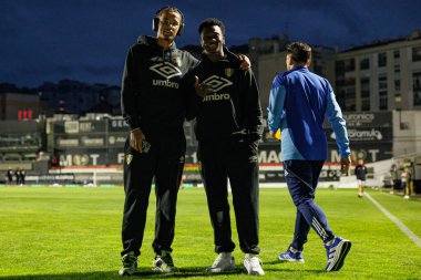 Robson Lucas Oliveira Botelho ve Joao Gastao Liga Portekiz maçı sırasında Estrela Amadora ve Rio Ave FC takımları arasında Estadio Jose Gomes 'de görüldü (Maciej Rogowski / Ball Raw Images)
