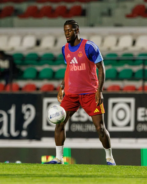 Jonathan Panzo, Liga Portekiz maçı sırasında Estrela Amadora ve Rio Ave FC takımları arasında Estadio Jose Gomes 'de görüldü (Maciej Rogowski / Ball Raw Images)