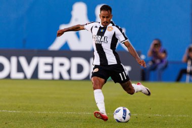 Liga Portekiz maçında Estoril Praia ve CD Nacional takımları arasında Estadio Antonio Coimbra da Mota 'da görüldü (Maciej Rogowski / Ball Raw Images)