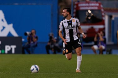 Liga Portekiz maçı sırasında Estoril Praia ve CD Nacional takımları arasında Estadio Antonio Coimbra da Mota (Maciej Rogowski / Ball Raw Images)