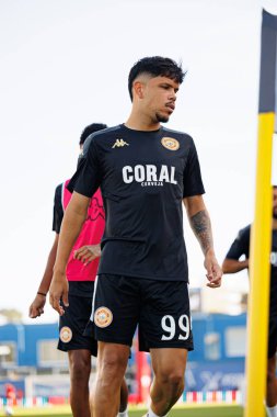 Pablo Ruan, Liga Portekiz maçı sırasında Estoril Praia ve CD Nacional takımları arasında Estadio Antonio Coimbra da Mota 'da görüldü (Maciej Rogowski / Ball Raw Images)