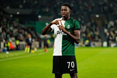 Salvador Blopa, Estadio Jose Alvalade 'de (Maciej Rogowski / Ball Raw Images) Sporting CP ve Alverca FC takımları arasında oynanan çeyrek final maçında attığı golü kutlarken görülüyor.)