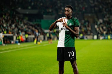 Salvador Blopa, Estadio Jose Alvalade 'de (Maciej Rogowski / Ball Raw Images) Sporting CP ve Alverca FC takımları arasında oynanan çeyrek final maçında attığı golü kutlarken görülüyor.)