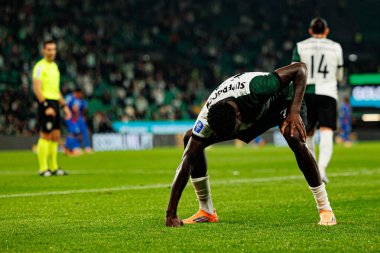 Salvador Blopa, Estadio Jose Alvalade 'de (Maciej Rogowski / Ball Raw Images) Sporting CP ve Alverca FC takımları arasında oynanan çeyrek final maçında attığı golü kutlarken görülüyor.)