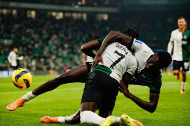 Salvador Blopa ve Geovany Quenda, Estadio Jose Alvalade 'de (Maciej Rogowski / Ball Raw Images) Sporting CP ve Alverca FC takımları arasında oynanan çeyrek final maçında gol attıktan sonra kutlama yaparken görüldü.)