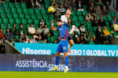Tiago Leite ve Eduardo Quaresma, Taca Da Liga çeyrek final maçında Estadio Jose Alvalade 'deki Sporting CP ve Alverca FC takımları arasında görüldü (Maciej Rogowski / Ball Raw Images)