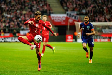 Matty Cash, 2026 Dünya Kupası eleme maçında Polonya ve Hollanda milli takımları arasında görüldü (Maciej Rogowski / Ball Raw Images)