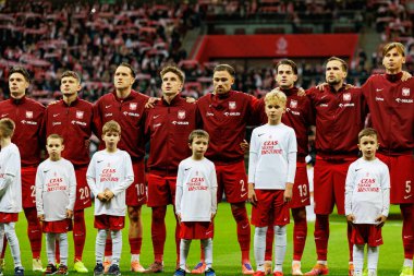 Polonya ve Hollanda milli takımları arasında oynanan 2026 Dünya Kupası eleme maçında Polonyalı oyuncular görülüyor (Maciej Rogowski / Ball Raw Images)