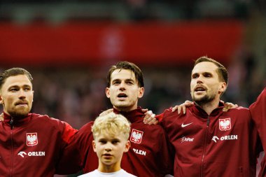 Matty Cash, Jakub Kaminski ve Tomasz Kedziora, 2026 Dünya Kupası eleme maçında Polonya ve Hollanda milli takımları arasında görüldü (Maciej Rogowski / Ball Raw Images)