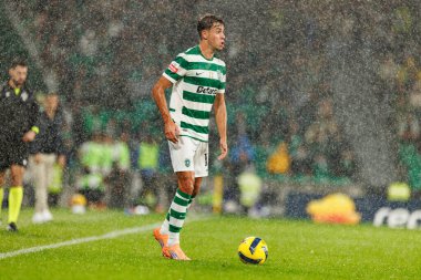 Liga Portekiz maçı sırasında Estadio Jose Alvalade 'deki Sporting CP ve Alverca FC takımları arasında Giorgos Vagiannidis görüldü (Maciej Rogowski / Ball Raw Images)